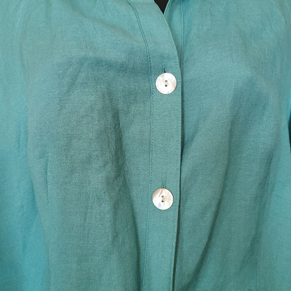 East 5th Linen Blend Button Up Top - Picture 2 of 7